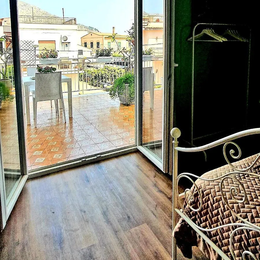 Guest house La Casa Di Andreina Hotel Mondello